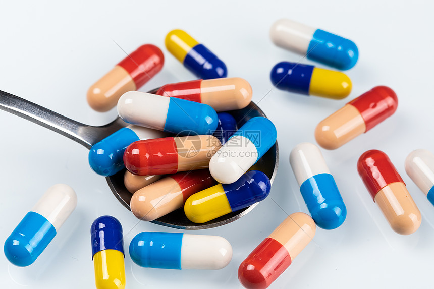 医药行业视觉传达 从药品胶囊图片素材到高效用户交互设计